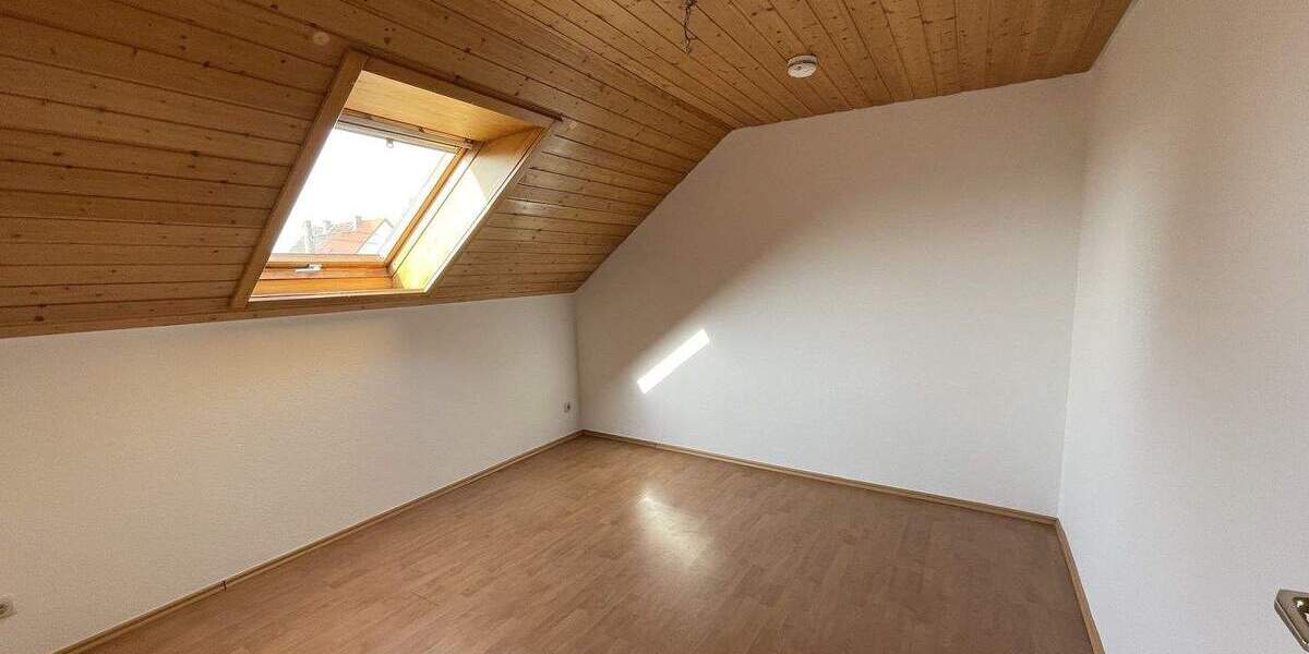 Etagenwohnung Pirna Pratzschwitz - 2 Zimmer, 39 m&sup2;, 85.000&euro; | Angebot:25568502