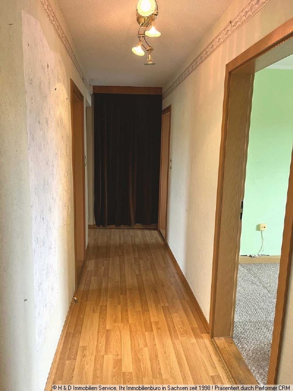 Eigentumswohnung mit großen Garten und Garage gesucht ? 3 zimmer