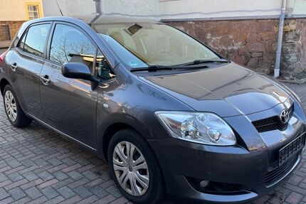 Toyota Auris 145.000 km 4.444 &euro; Dresden 01139
