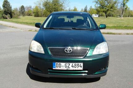 Toyota Corolla 118.000 km 3.799 &euro; Dresden 01237