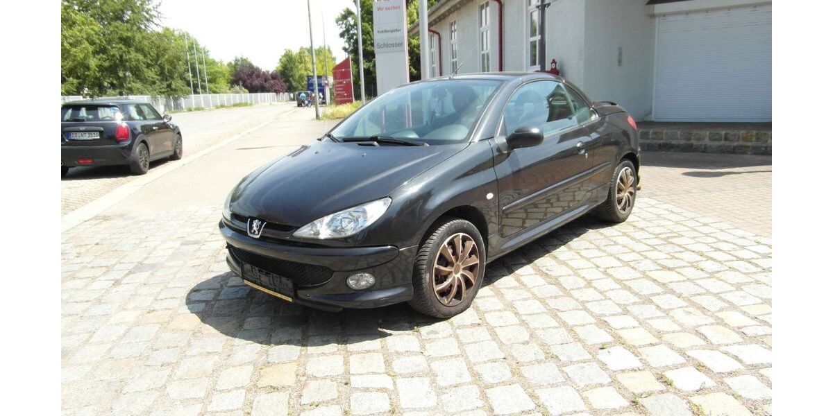 Peugeot 206 124.556 km 900 € Dresden 01237
