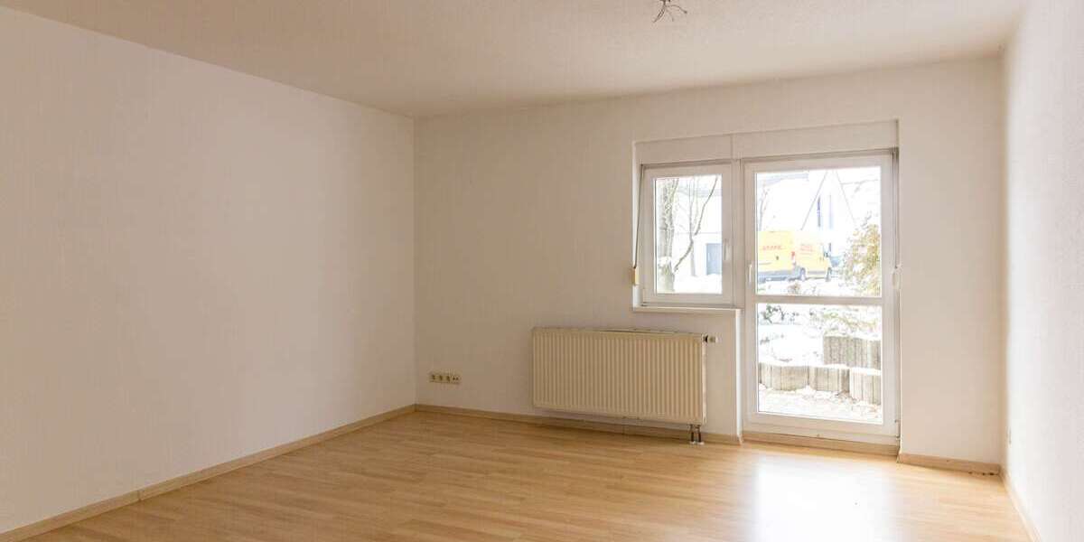 Wohnung zum Mieten in Klipphausen 400 € 60.4 m² 2 zimmer