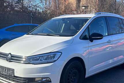 VW Touran 101.500 km 20.499 &euro; Meissen 01662
