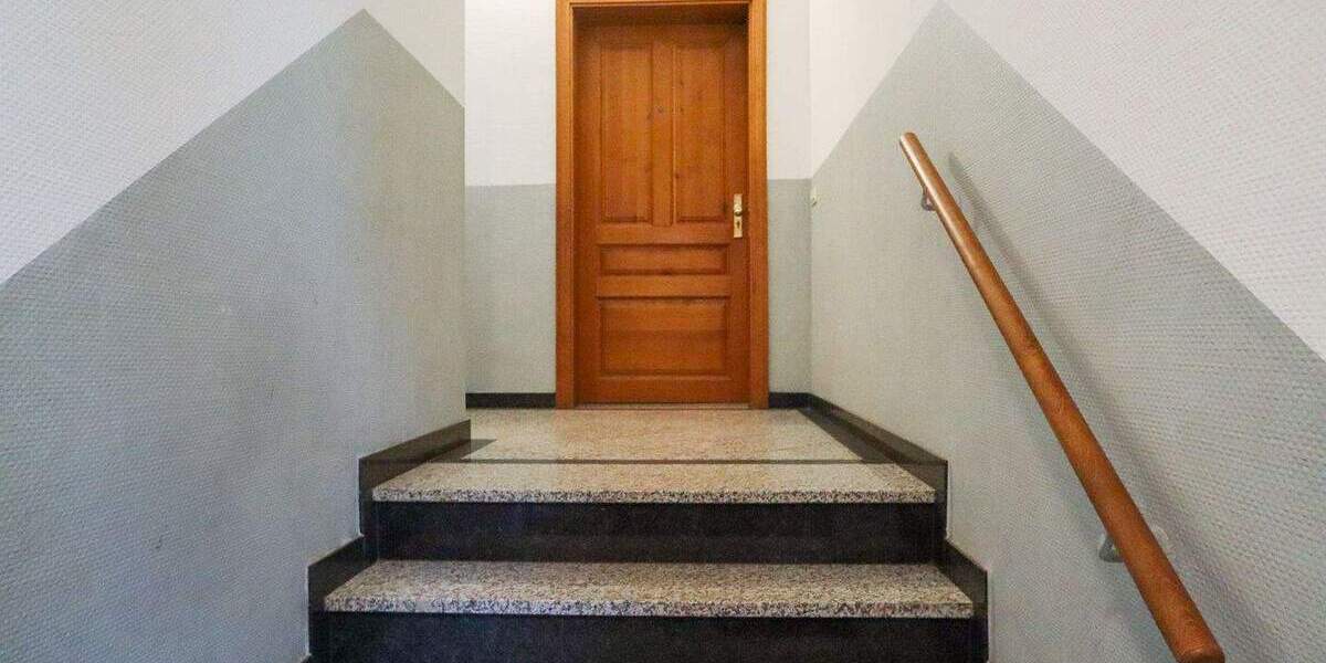 Etagenwohnung Dresden Cotta - 2 Zimmer, 77 m&sup2;, 149.900&euro; | Angebot:25682401