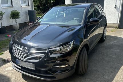 Opel Grandland (X) 83.000 km 10.500 &euro; Dresden 01259