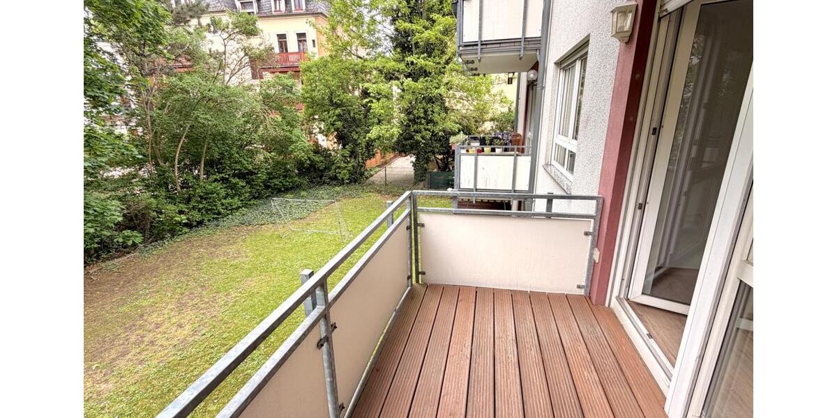 Etagenwohnung Dresden Cotta - 2 Zimmer, 62 m&sup2;, 650&euro; | Angebot:26477142