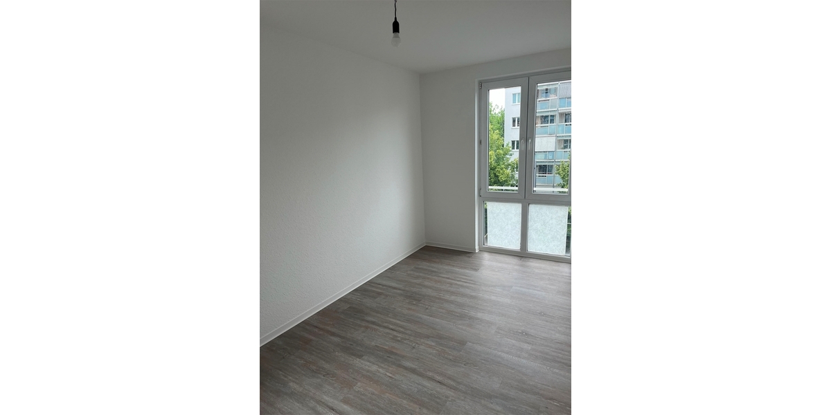 Gruna: 4-Zimmer-Wohnung mit Balkon - Etagenwohnung Dresden Gruna | Angebot:26835706