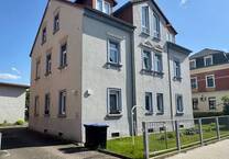 Wohn- u. Geschäftshaus mit Entwicklungspotenzial! Gemeinschaftsgarten! Garagen! Großer Hinterhof!
