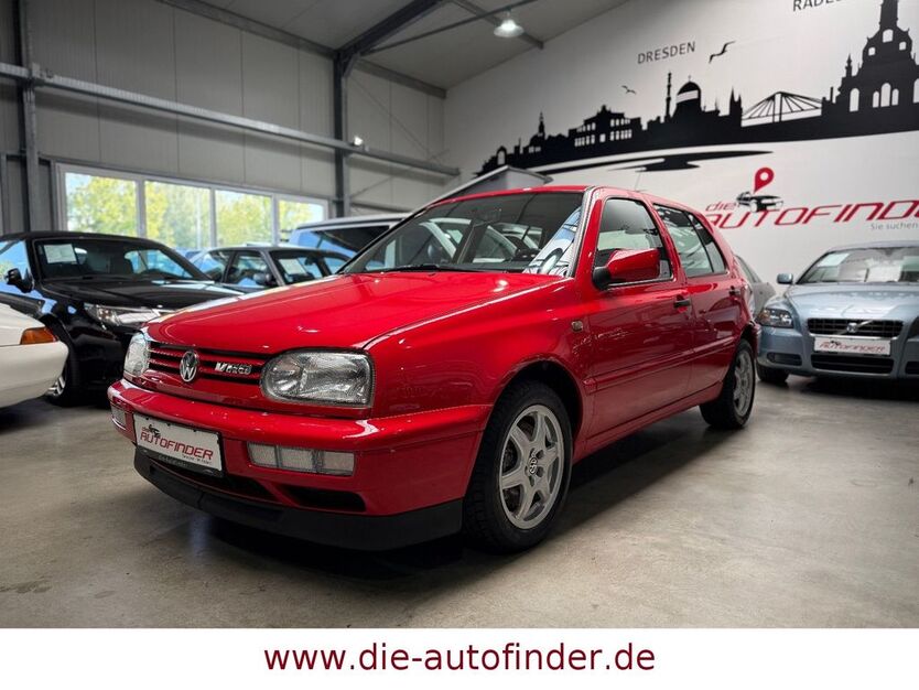 VW Golf 71.753 km 29.999 € Coswig 01640