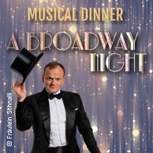 A Broadway Night: SEK - Das Musical Dinner - OPEN AIR 10.01.2026 Schloßcafe Pirna