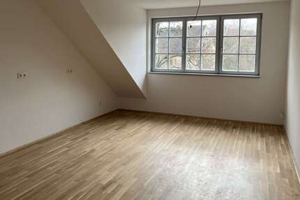Wohnung Pirna - 3 Zimmer, 104 m&sup2;, 1.149&euro; | Angebot:25430914