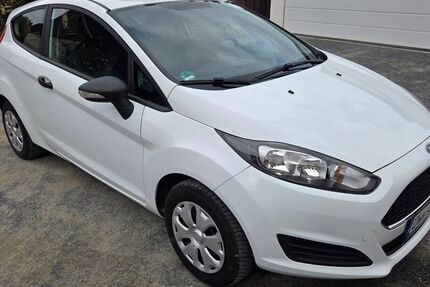 Ford Fiesta 89.900 km 5.300 &euro; Glashütte 01768