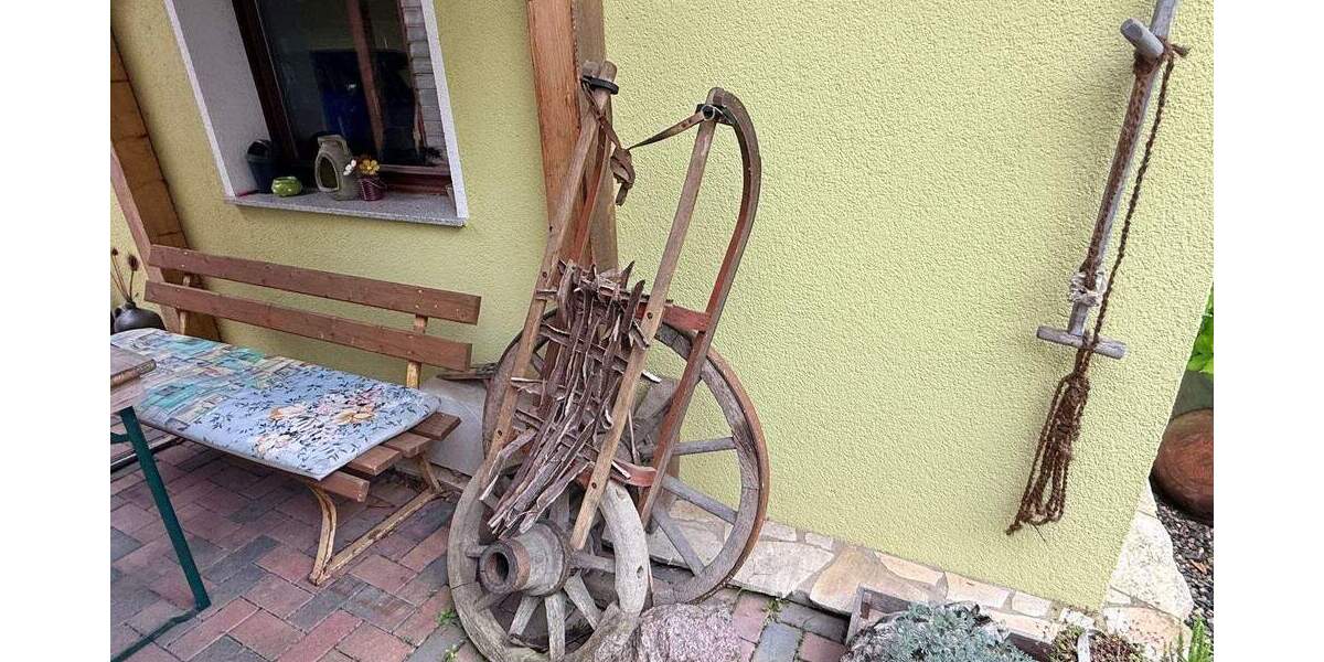 Einfamilienhaus Pirna - 9 Zimmer, 260 m&sup2;, 490.000&euro; | Angebot:25109404