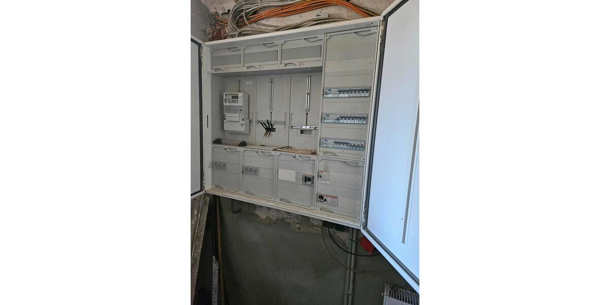 Einfamilienhaus Glashütte - 9 Zimmer, 400 m&sup2;, 168.900&euro; | Angebot:27254560