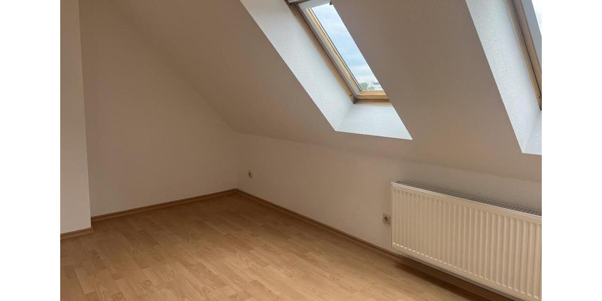 Dachgeschoßwohnung Coswig - 2 Zimmer, 49 m&sup2;, 475&euro; | Angebot:26448774
