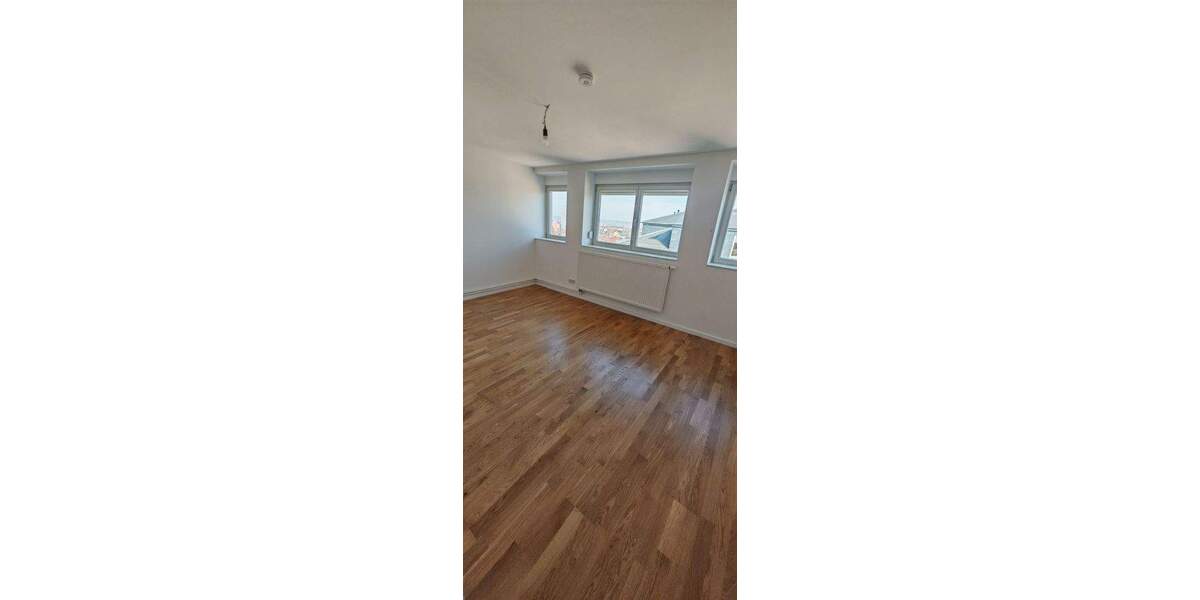 Etagenwohnung Dresden Naußlitz - 5 Zimmer, 174 m&sup2;, 1.825&euro; | Angebot:25387244