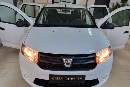 Dacia Logan 176.000 km 4.700 &euro; Dresden 01139