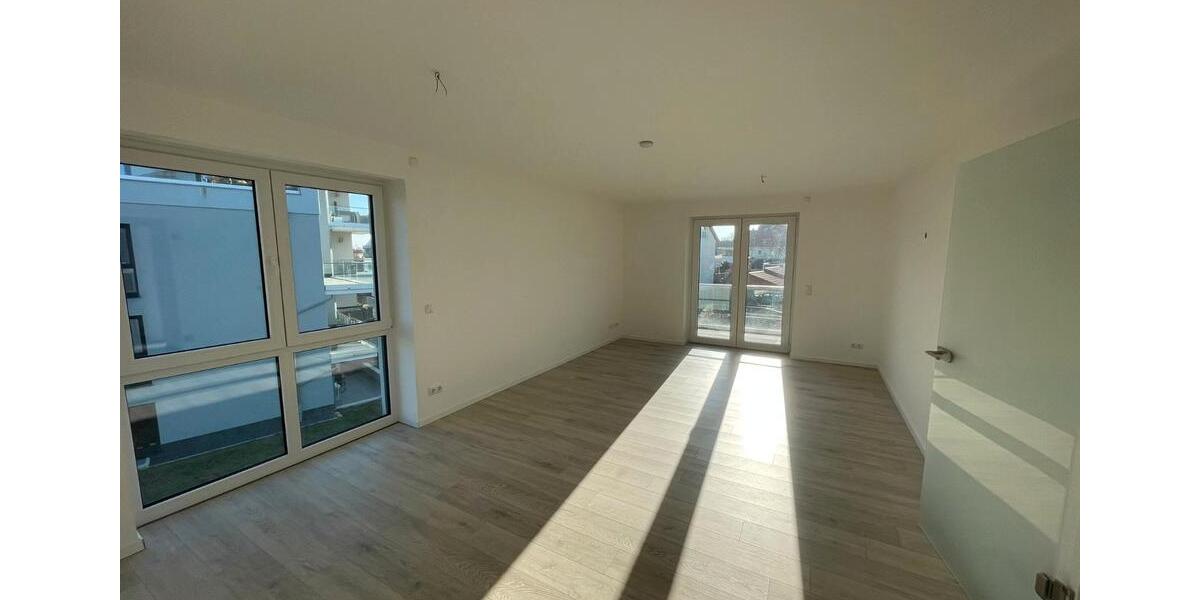 Etagenwohnung Radeburg - 2 Zimmer, 89 m&sup2;, 1.246&euro; | Angebot:26347847