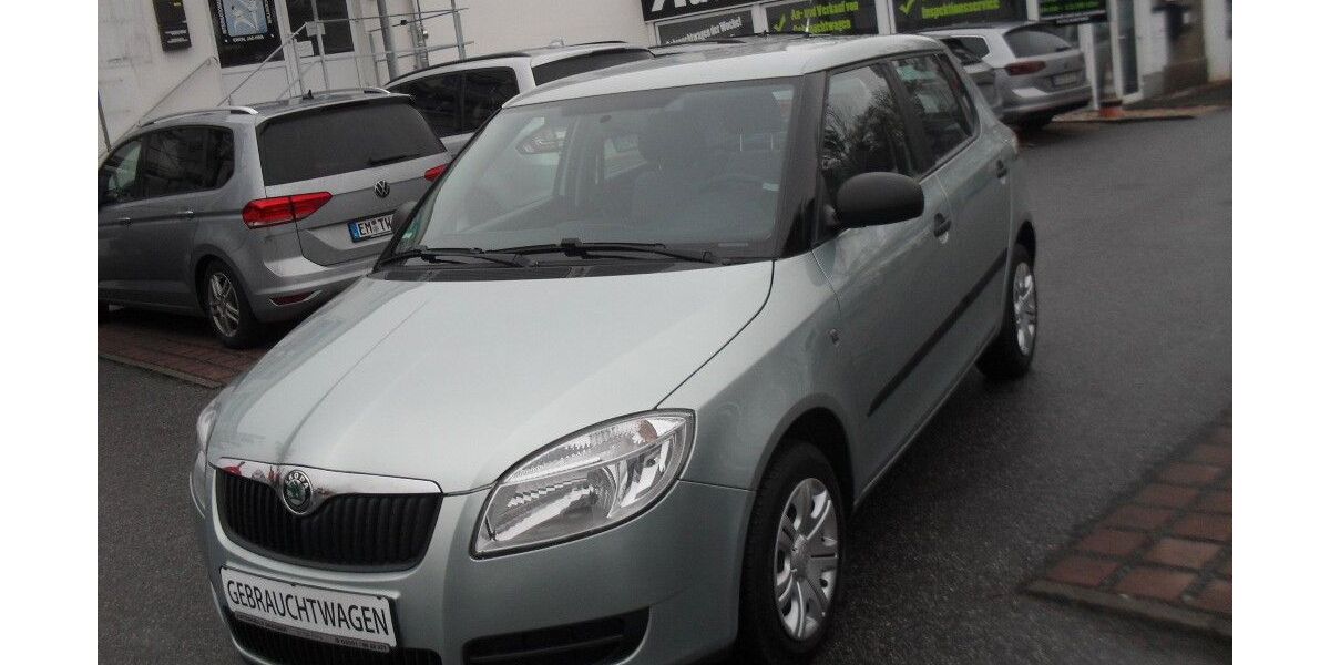 Skoda Fabia 97.400 km 3.880 &euro; Pirna 01796