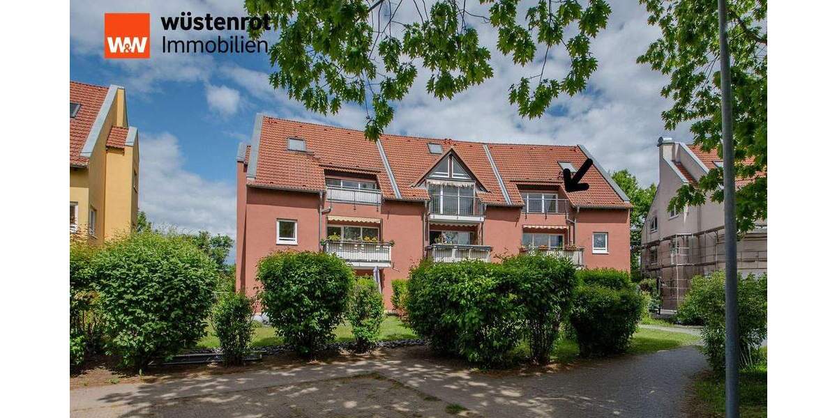 Großzügige Maisonette-Wohnung mit Dachterrasse in ruhiger Lage von Heidenau 4 zimmer