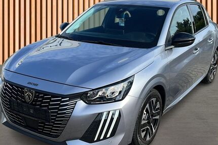 Peugeot 208 15.398 km 15.880 &euro; Dresden 01328