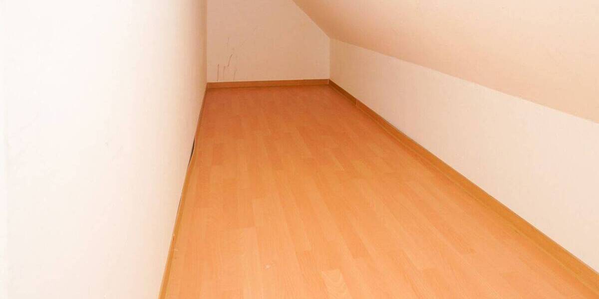 Etagenwohnung Dresden Weixdorf - 3 Zimmer, 76 m&sup2;, 225.000&euro; | Angebot:26806651