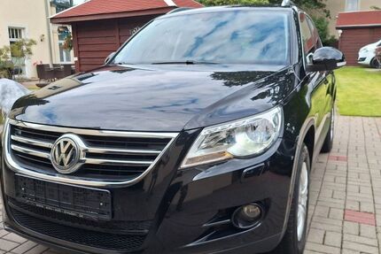 VW Tiguan 119.000 km 12.500 € Radebeul 01445