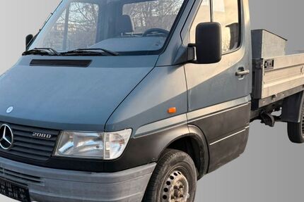 Mercedes-Benz Sprinter 216.000 km 6.500 &euro; Dresden 01139