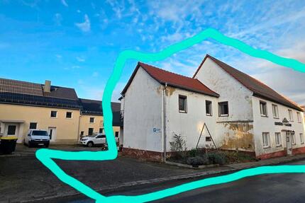 Haus Ebersbach - 10 Zimmer, 400 m&sup2;, 90.000&euro; | Angebot:25057097