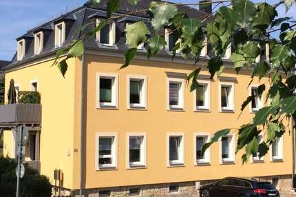 Wohnung Freital Kleinnaundorf - 1.5 Zimmer, 37 m&sup2;, 300&euro; | Angebot:27208330