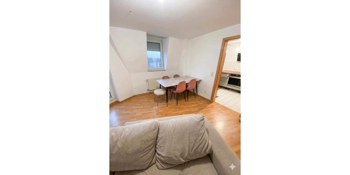 Etagenwohnung Heidenau - 3 Zimmer, 82 m&sup2;, 620&euro; | Angebot:25646717