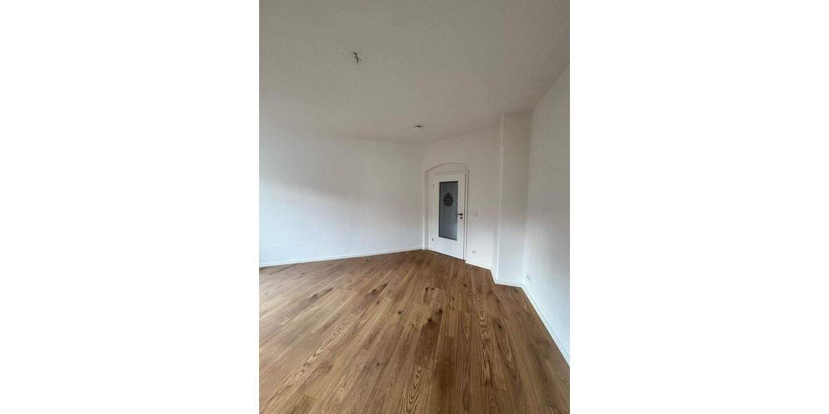 Etagenwohnung Freital Deuben - 2 Zimmer, 66 m&sup2;, 539&euro; | Angebot:25820511