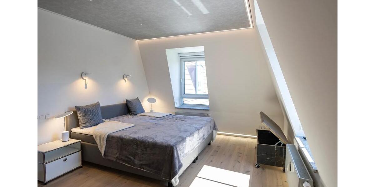 Etagenwohnung Dresden Blasewitz - 2 Zimmer, 65 m&sup2;, 280.000&euro; | Angebot:26552386