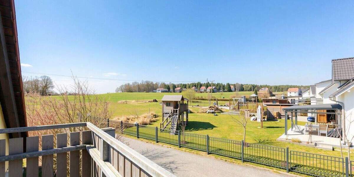 Einfamilienhaus Ottendorf-Okrilla Okrilla - 4 Zimmer, 176 m&sup2;, 549.000&euro; | Angebot:25815024