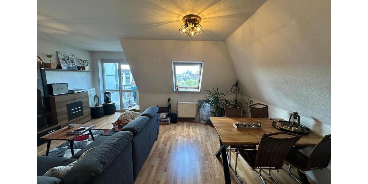 Dachgeschoßwohnung Dresden Blasewitz - 3 Zimmer, 60 m&sup2;, 225.000&euro; | Angebot:26642849