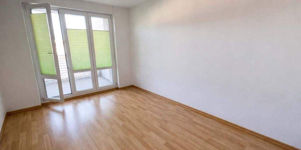 Etagenwohnung Dresden / Schönfeld-Weißig Weißig - 2 Zimmer, 56 m&sup2;, 126.000&euro; | Angebot:25926550
