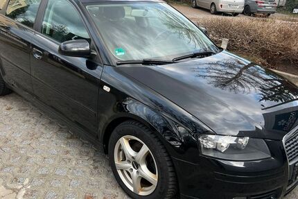 Audi A3 214.000 km 2.450 &euro; Dresden 01139