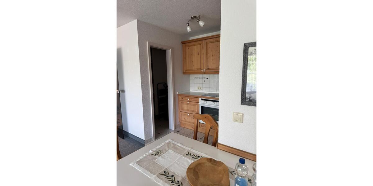 2-Raum Wohnung mit Balkon in Bestlage, möbliert, provisionsfrei 2 zimmer