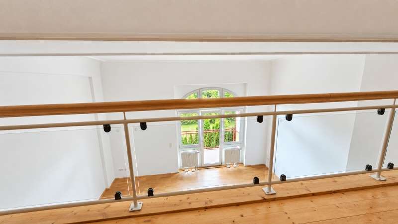 Etagenwohnung Radebeul Zitzschewig - 2 Zimmer, 66 m&sup2;, 620&euro; | Angebot:27500178