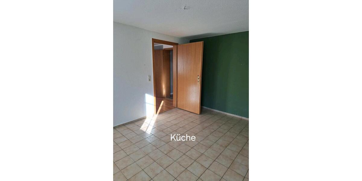 Etagenwohnung Dippoldiswalde - 4 Zimmer, 82 m&sup2;, 600&euro; | Angebot:26105046