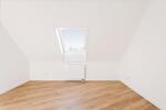 Dachgeschoßwohnung Dresden Blasewitz - 2 Zimmer, 71 m&sup2;, 920&euro; | Angebot:26148690