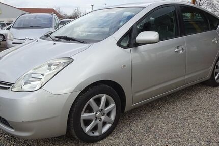 Toyota Prius 278.259 km 3.300 &euro; Dresden 01219