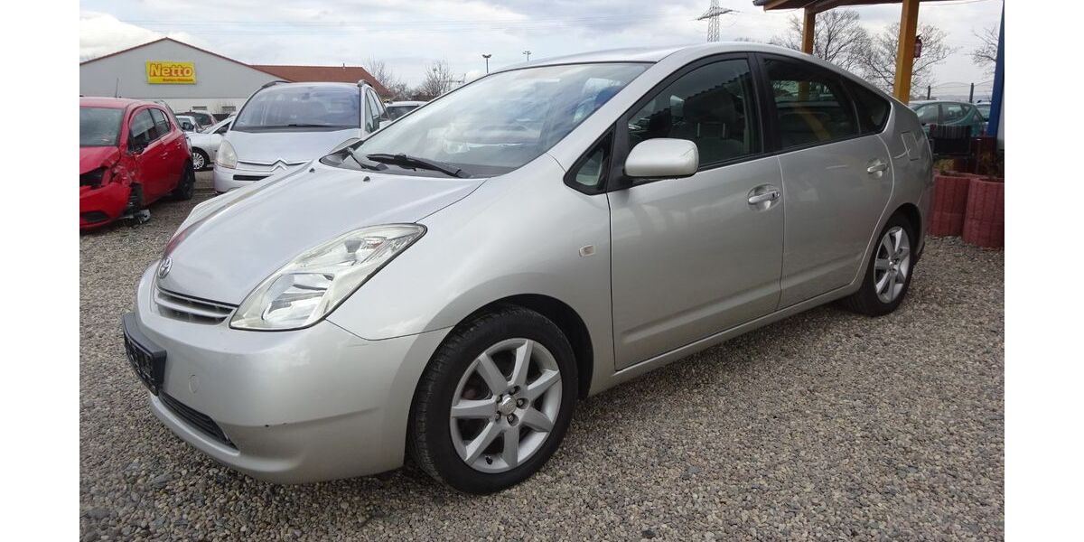 Toyota Prius 278.259 km 3.300 &euro; Dresden 01219
