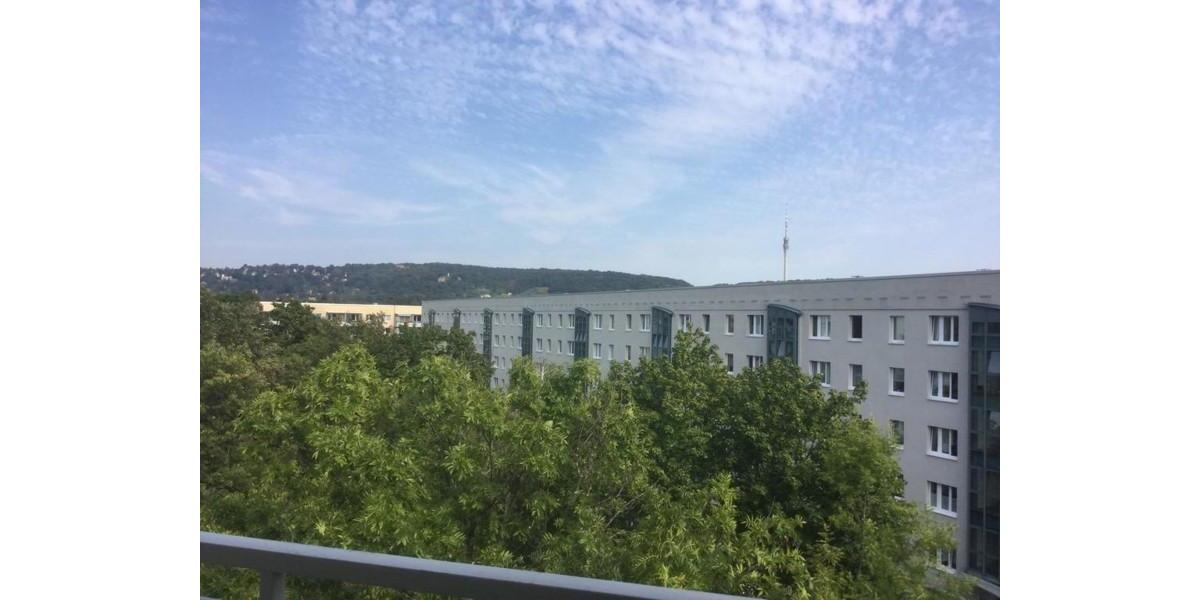 Schöne 4 Zimmerwohnung mit Balkon! 4 zimmer