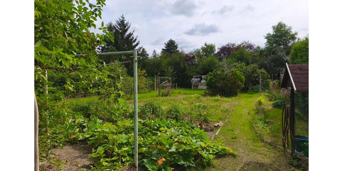 Doppelhaushälfte Ebersbach - 7 Zimmer, 115 m&sup2;, 150.000&euro; | Angebot:27442889