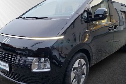 Hyundai STARIA 8.320 km 43.650 &euro; Dresden / Radebeul 01445
