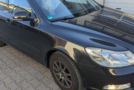 Skoda Octavia 227.000 km 3.500 &euro; Pirna 01796