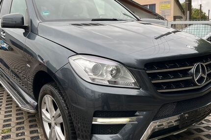 Mercedes-Benz ML 350 149.999 km 14.900 &euro; Bannewitz 01728