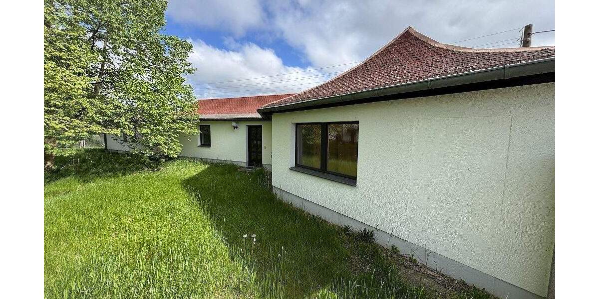 Einfamilienhaus Radeberg / Ullersdorf bei Radeberg Ullersdorf - 6 Zimmer, 203 m&sup2;, 230.000&euro; | Angebot:25682305
