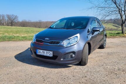 Kia Rio 95.800 km 7.290 &euro; Freital 01705
